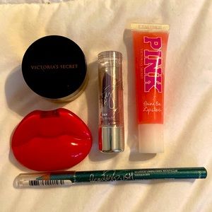 Victoria’s Secret bundle